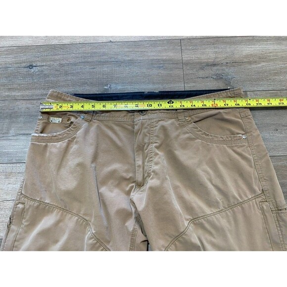 Kuhl Renegade Klassik Mens 36X32 Chino Khaki Beige Hiking Cargo Pant DISTRESSED - Picture 5 of 12